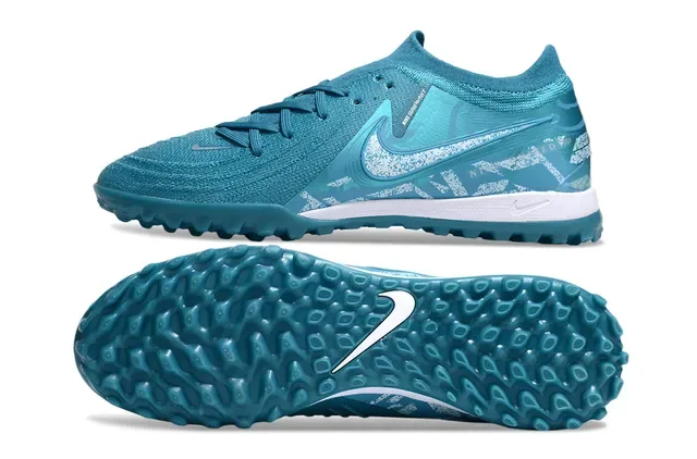 Nike Blue White Knit Upper Synthetic Overlay Turf Soccer Shoes 6