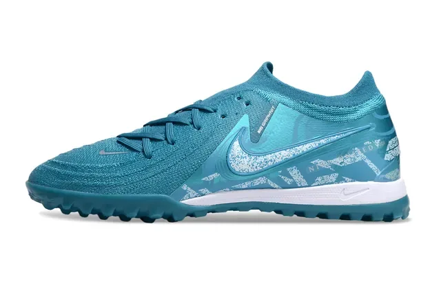 Nike Blue White Knit Upper Synthetic Overlay Turf Soccer Shoes 7