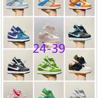 Nike Dunk Low حذاء رياضي أنيق للأسلوب الحياة باللون الأزرق الفاتح والرمادي