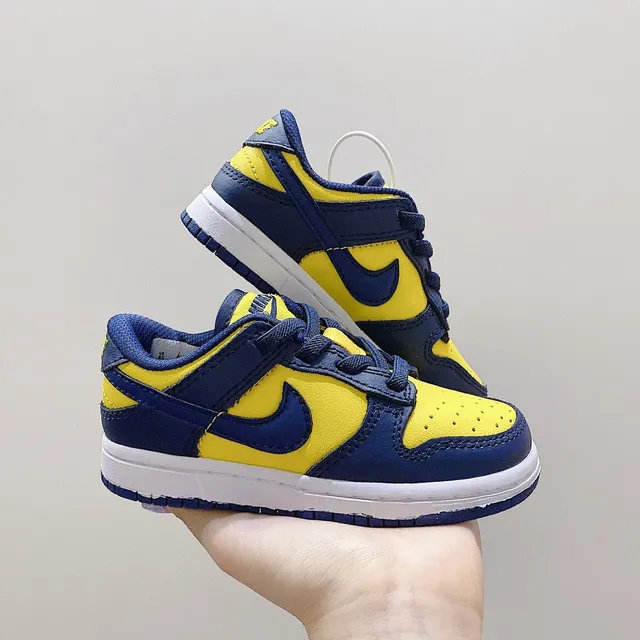 Nike Dunk Low Light Blue and Gray Lifestyle Sneakers 18