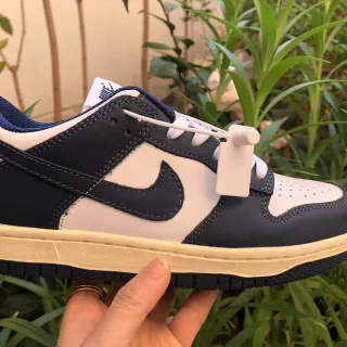 نايك Dunk Low نيفي وكريم لايف ستايل سنيكرز