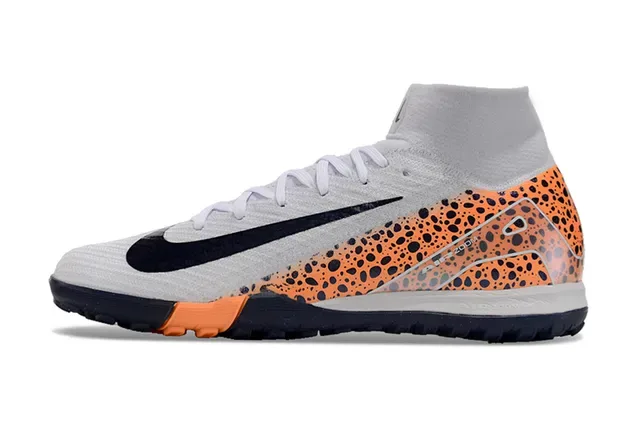 Nike Chaussures de Football Turf Gris et Orange Haut avec Col de Chaussette et Overlay Synthétique Tacheté 6