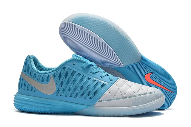 Nike Hypervenom Indoor blanc et bleu boîte à orteils matelassée bande synthétique rayée verticalement chaussures de football indoor 7