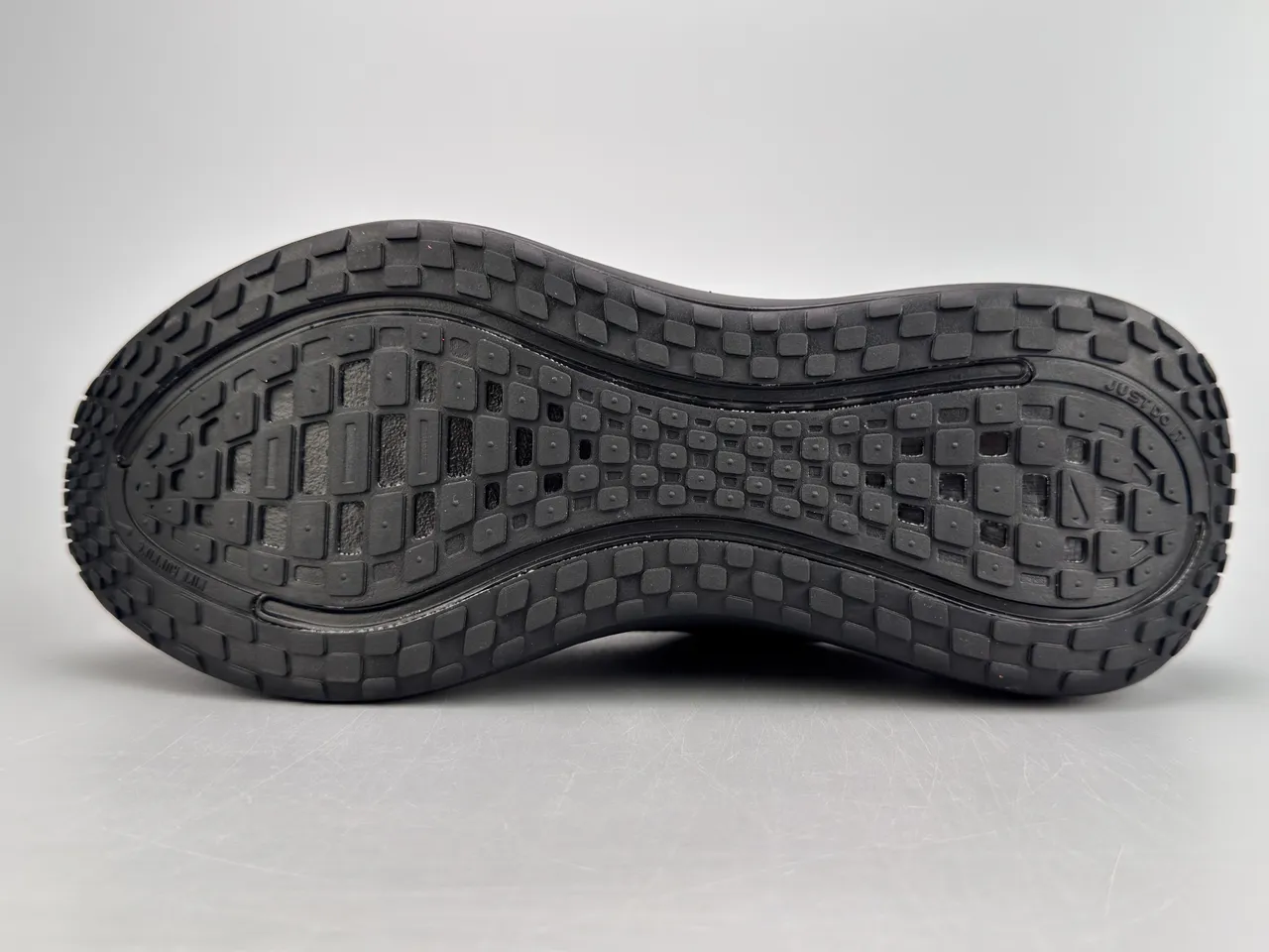 Nike Invincible Run Galaxy-Print Black Running Shoes 6