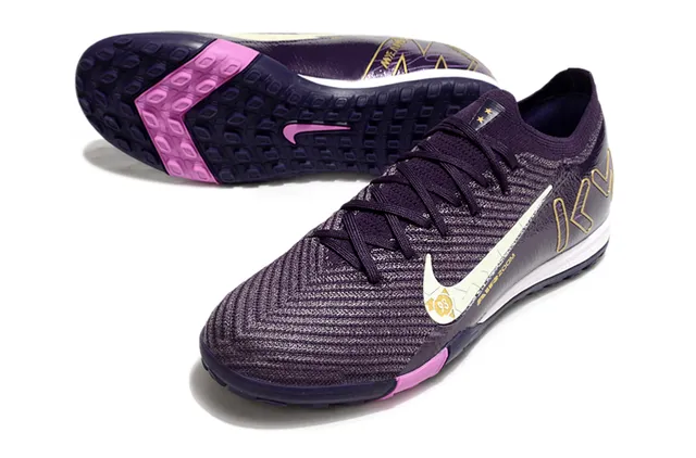 耐克 Mercurial Superfly 紫粉 飞线鞋面 签名 KM 图形 室内足球鞋 3