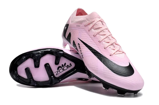Nike Mercurial Vapor Rose et Noir terrain ferme Chaussures de football 4