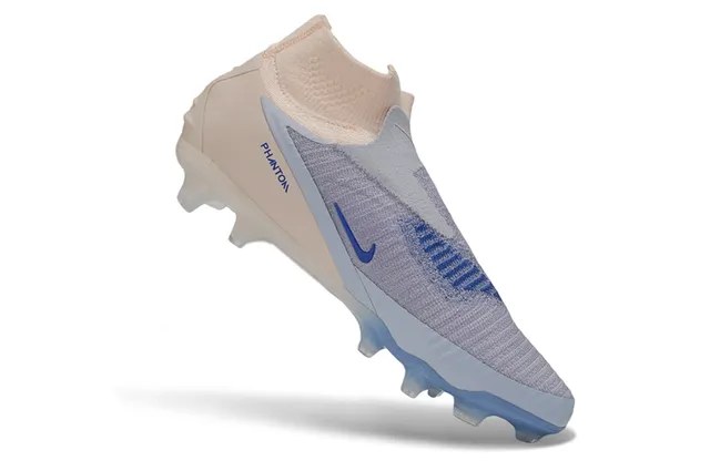 Nike Phantom GT 米色蓝 袜套领 Flyknit 鞋面 Firm-Ground 足球鞋 11