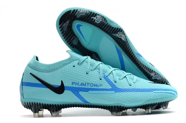 Nike Phantom GT 黑色红色针织鞋面 低帮靴领 钉地足球鞋 2