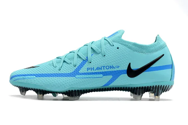 Nike Phantom GT 黑色红色针织鞋面 低帮靴领 钉地足球鞋 13