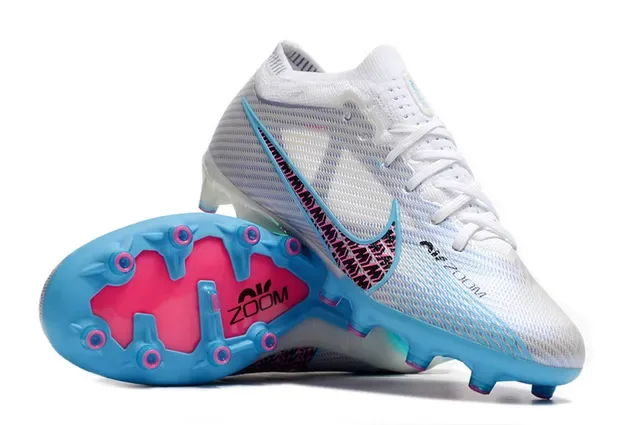 Nike Phantom GT White Blue Knit Upper Patterned Swoosh Overlay Firm-Ground Soccer Shoes 3