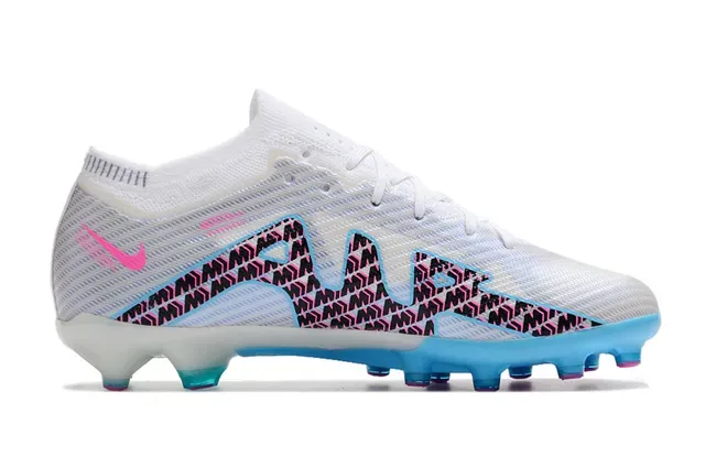 Nike Phantom GT White Blue Knit Upper Patterned Swoosh Overlay Firm-Ground Soccer Shoes 7