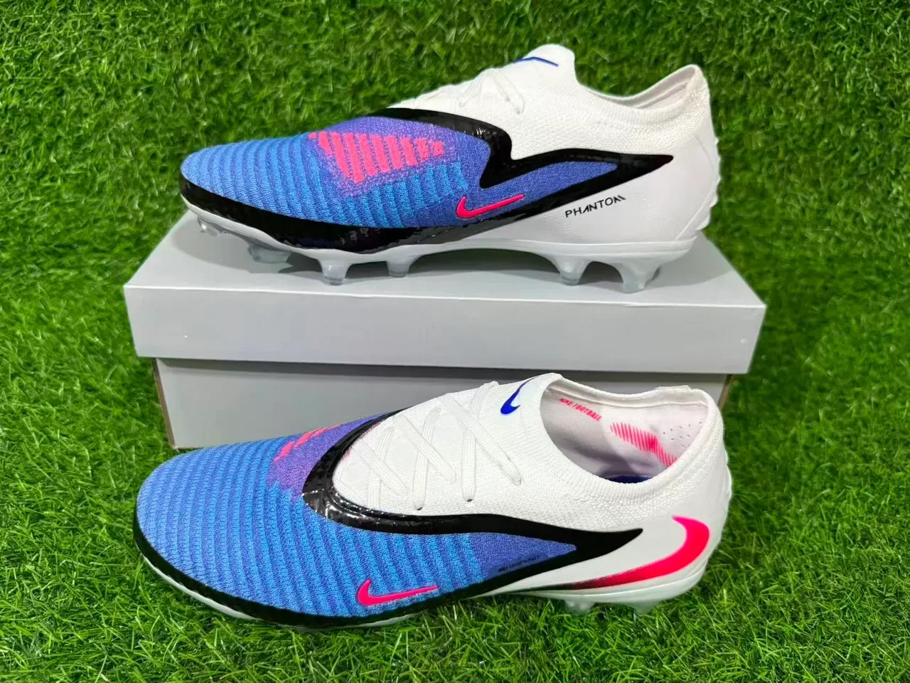 Nike Phantom GT أحذية كرة القدم أبيض أزرق منخفض القطعة قماش الرباط أرض صلبة 8