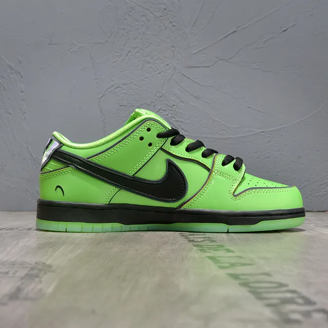 Nike SB Dunk Low সবুজ কালো ছিদ্রিত টো স্কেটবোর্ড জুতা 6