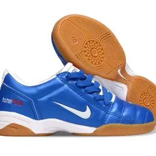 Nike Total 90 III Bleu Blanc Caoutchouc Chaussures de Football Indoor
