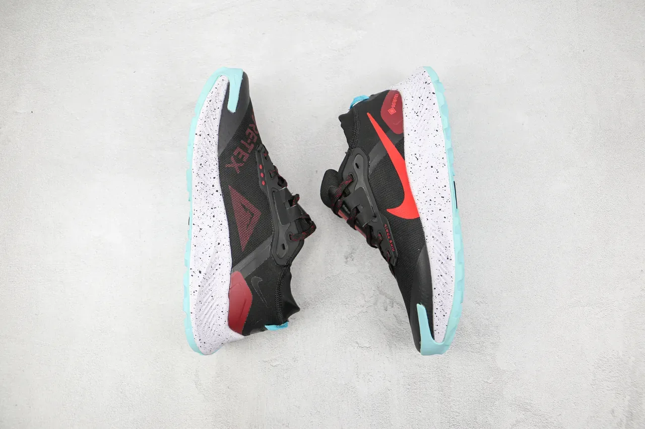 Nike Trail Black Red GORE-TEX वॉटरप्रूफ रनिंग जूते 2