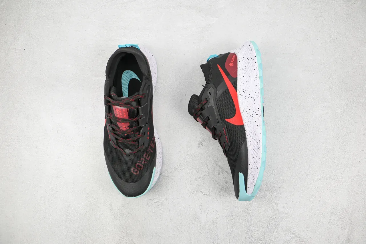 Nike Trail Black Red GORE-TEX वॉटरप्रूफ रनिंग जूते 3