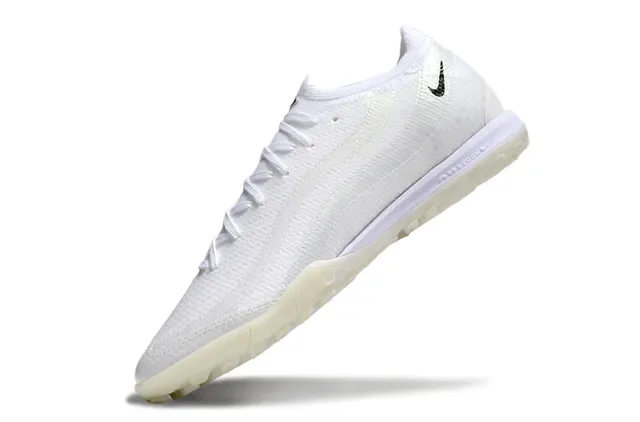 Nike White Black Knit Upper Iridescent Wave Stripe Turf Soccer Shoes 3