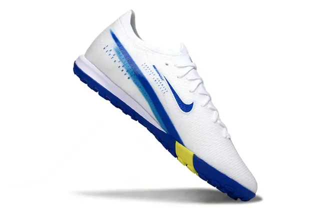 Nike أبيض وأزرق أعلى كيت منخفض القطع سيليويت تيرف أحذية كرة القدم 2
