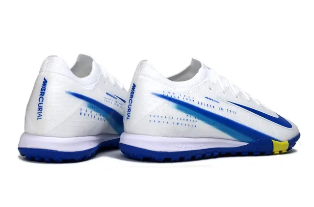 Nike أبيض وأزرق أعلى كيت منخفض القطع سيليويت تيرف أحذية كرة القدم 5