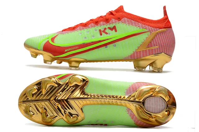 Nike সাদা সোনালি লো-কাট লেস-अপ মেটালিক এক্সেন্ট ফার্ম-গ্রাউন্ড সকার জুতা 9