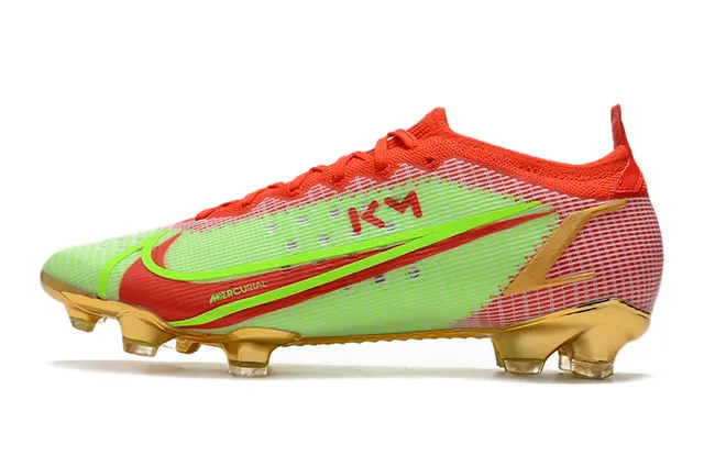 Nike সাদা সোনালি লো-কাট লেস-अপ মেটালিক এক্সেন্ট ফার্ম-গ্রাউন্ড সকার জুতা 12