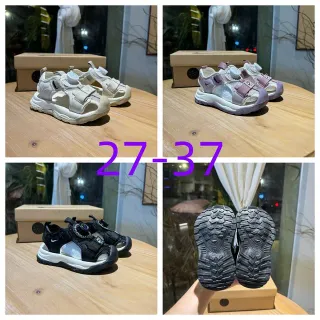 Nike أبيض رمادي متعدد الحزام قابل للتعديل شبكي تهوية صندل كاجوال