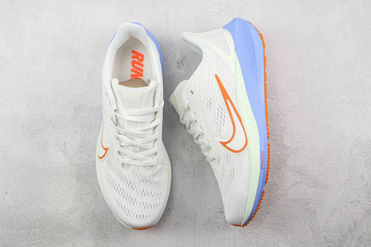 Nike সাদা কমলা ইঞ্জিনিয়ার্ড মেশ আপার ডুয়াল-টোন মিডসোল রানিং শু 3