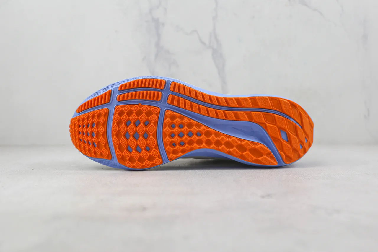 Nike সাদা কমলা ইঞ্জিনিয়ার্ড মেশ আপার ডুয়াল-টোন মিডসোল রানিং শু 8