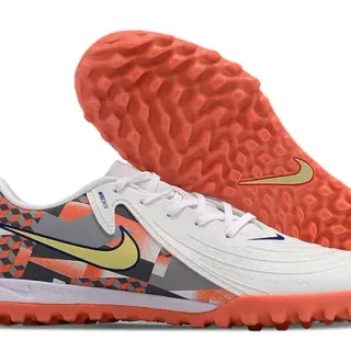 Nike 白色橙色低帮合成鞋面草地足球鞋