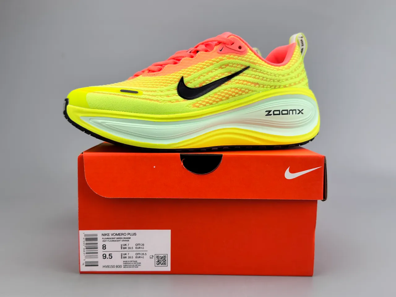 Nike Yellow Pink Engineered Knit Upper Sculpted ZoomX Midsole Running Shoes 2