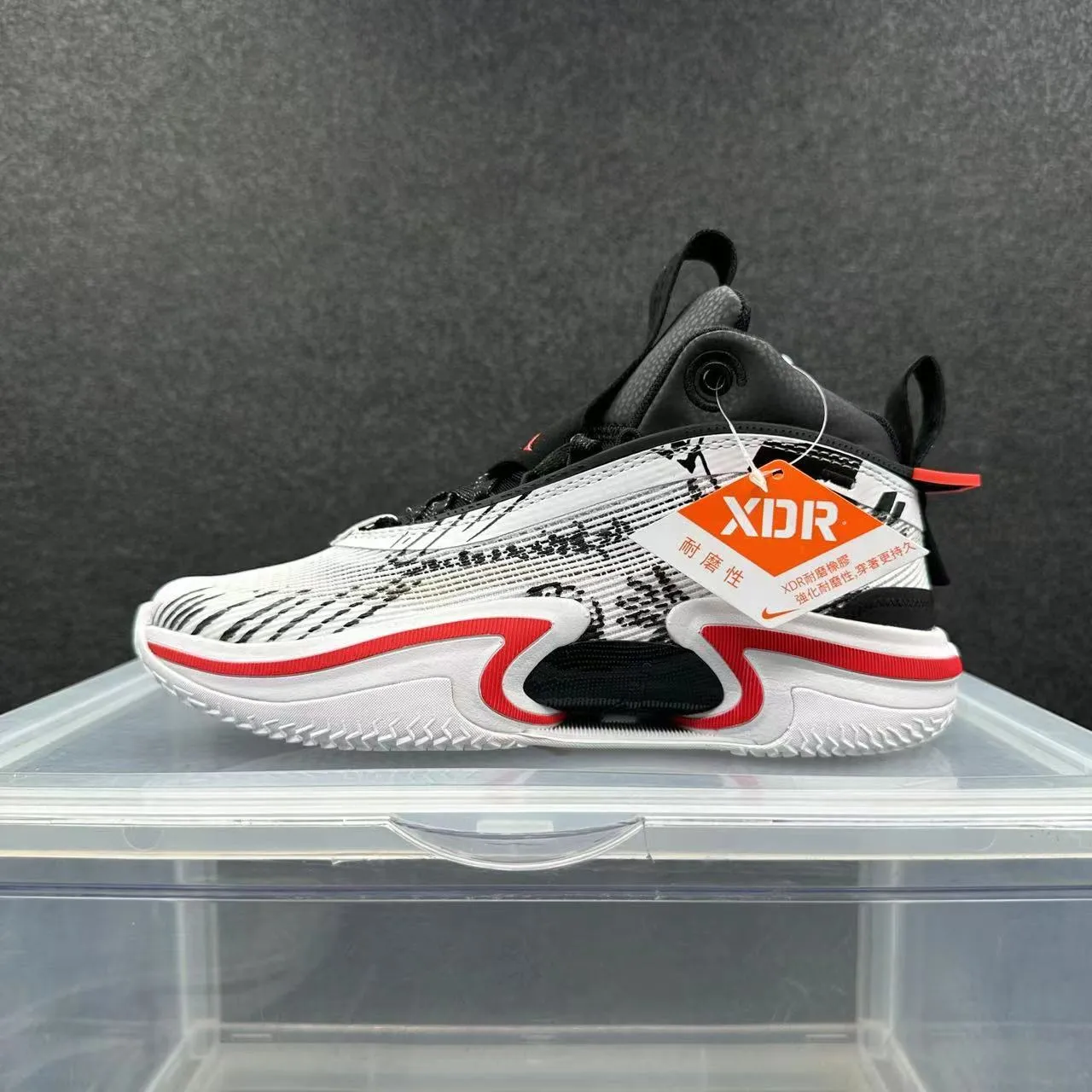Nike Zoom BB NXT أحذية كرة السلة أبيض أسود أحمر وسط قدم موجي 2