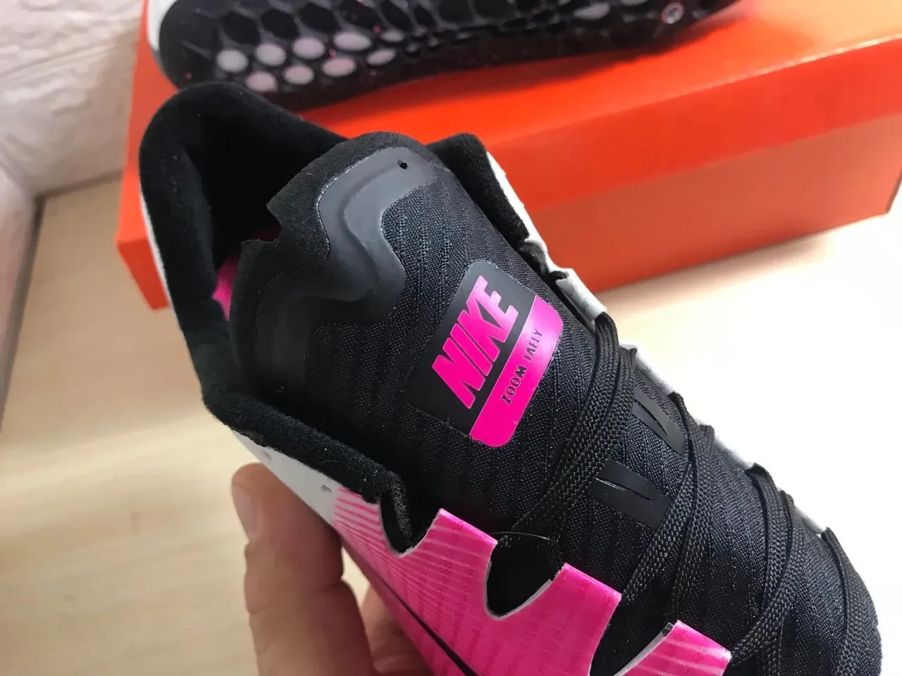 Nike Zoom Victory Track Spike White Pink Black Running Shoes 2