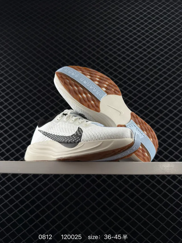 Nike ZoomX White Black Running Shoes 6