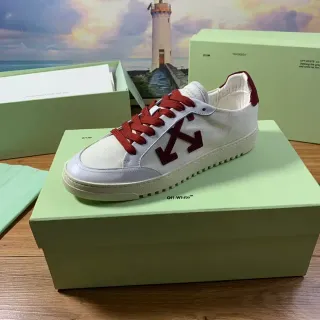 Off-White Diagonal Arrow Low White and Burgundy Lifestyle Sneakers