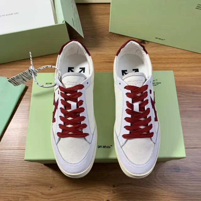 Off-White Diagonal Arrow Low Branco e Borgonha Tênis Lifestyle 9