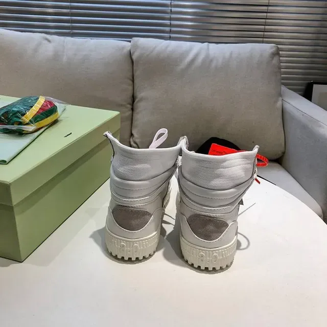 Off-White Industrial Zipper Baskets Lifestyle Blanches Hautes 5
