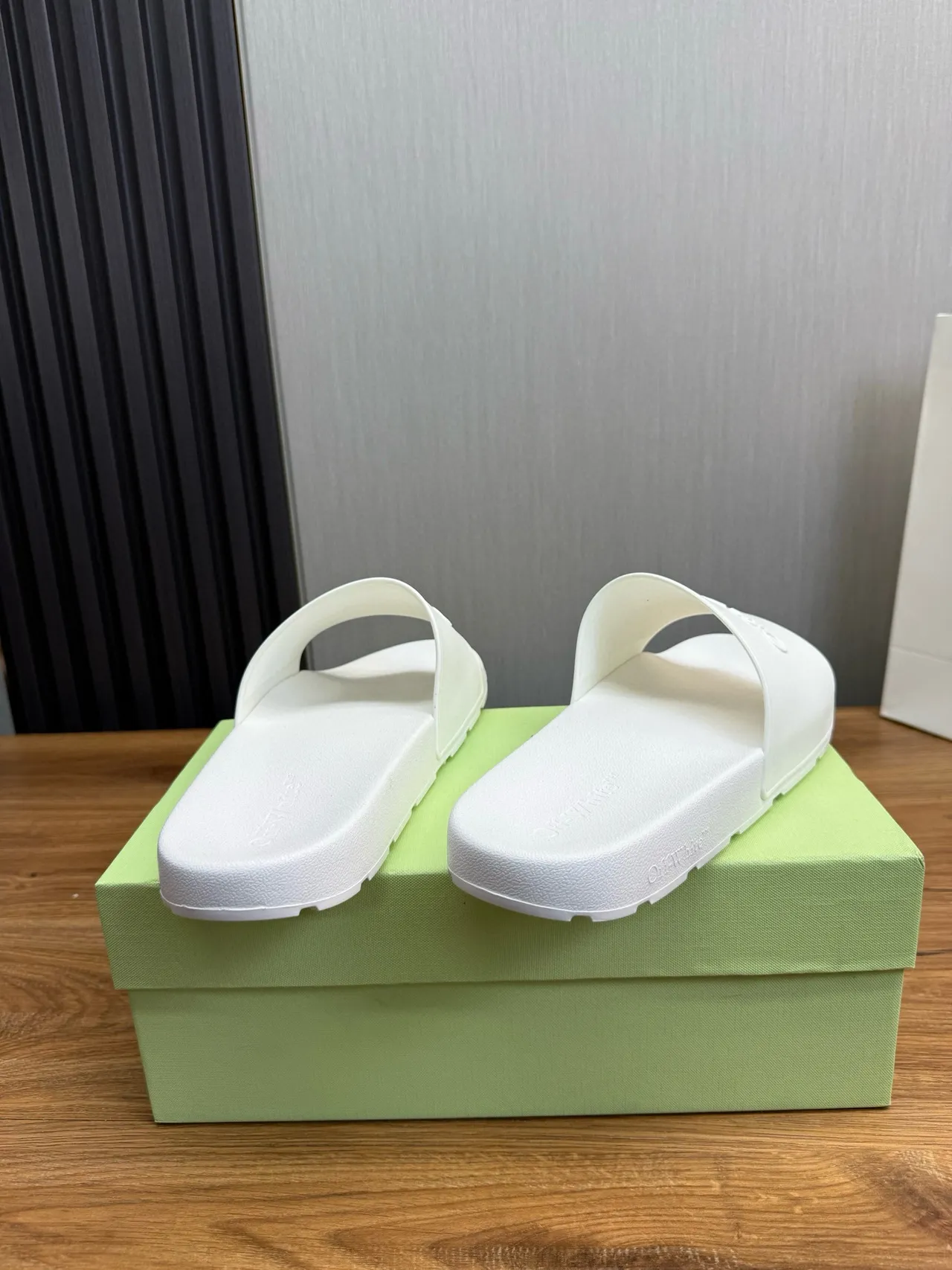Off-White Slide White Slipper 5