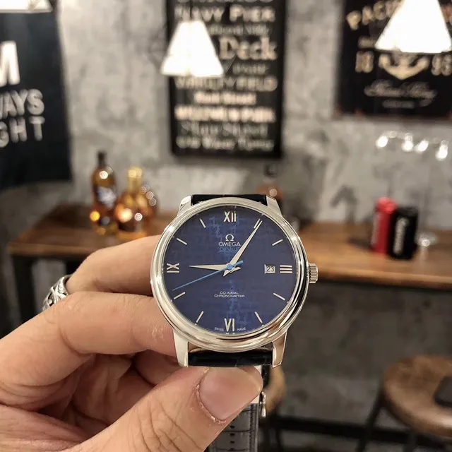 Omega De Ville Co-Axial Chronometer وجه أزرق ساعة ميكانيكية 4