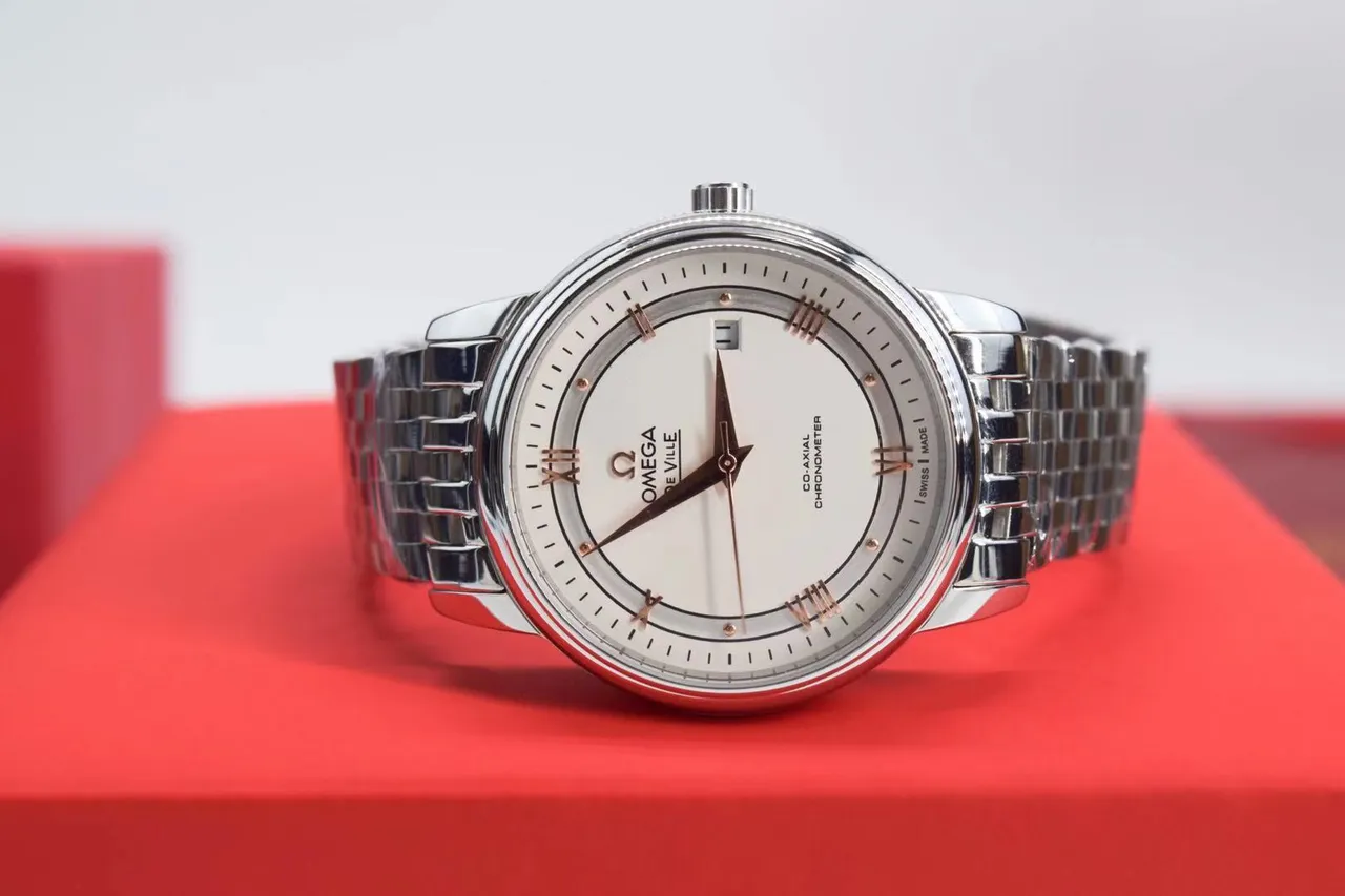 Omega De Ville وجه أبيض بلون فضي ساعة ميكانيكية 4