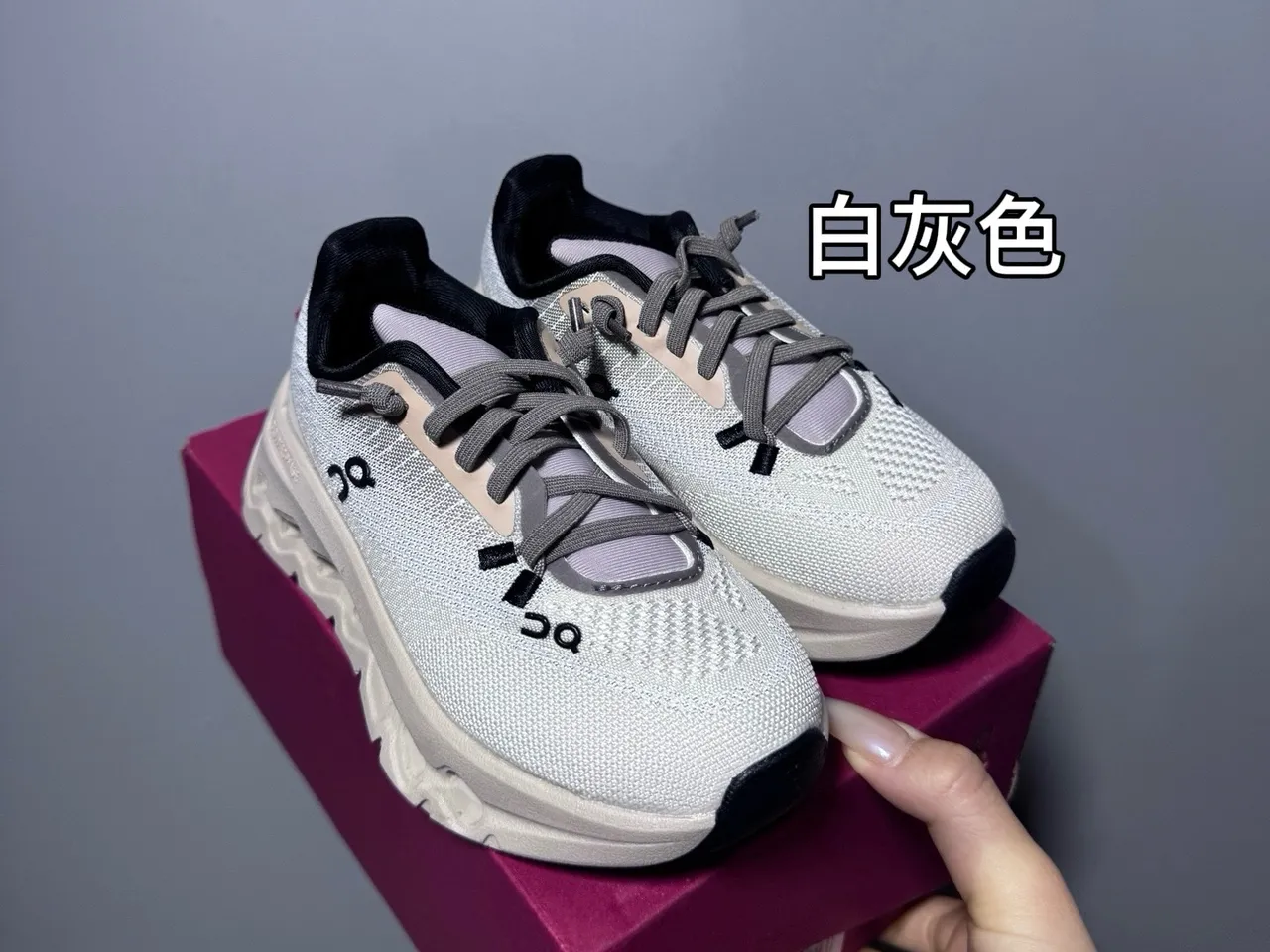 On Cloud gris rosa upper knit midsole esculpida zapatillas chunky 12