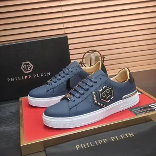 Philipp Plein नेवी व्हाइट चमड़े के स्टडेड हेक्सागोनल लोगो लाइफस्टाइल स्नीकर