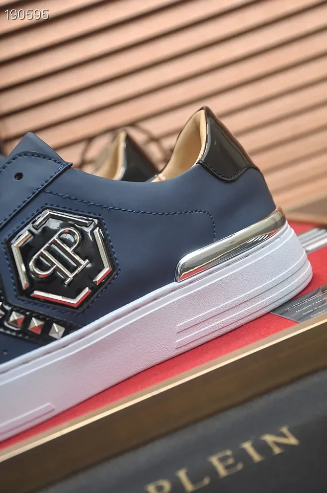 Philipp Plein नेवी व्हाइट चमड़े के स्टडेड हेक्सागोनल लोगो लाइफस्टाइल स्नीकर 3