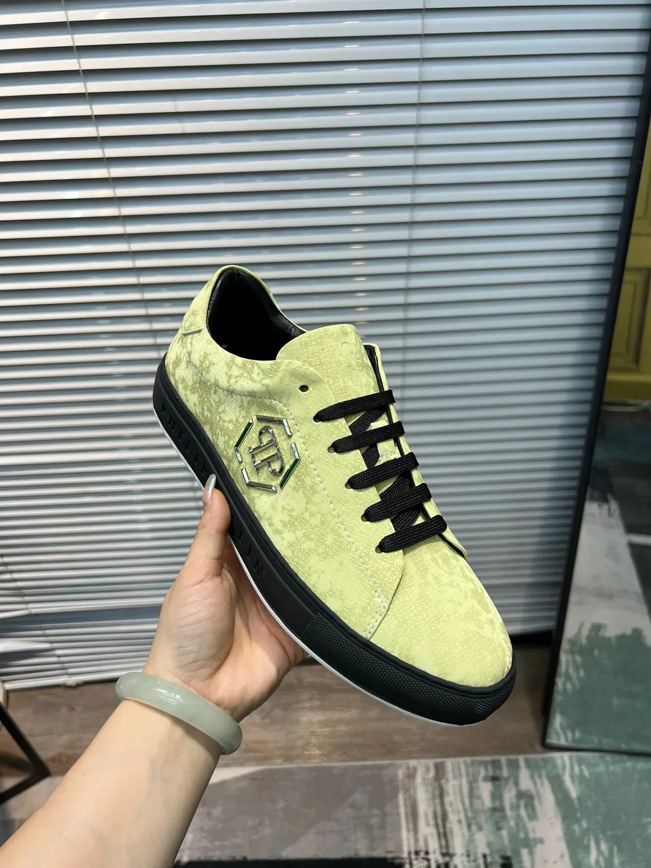 Philipp Plein Amarillo Negro Zapatillas Lifestyle de Bajo Top Textura de Ante 6
