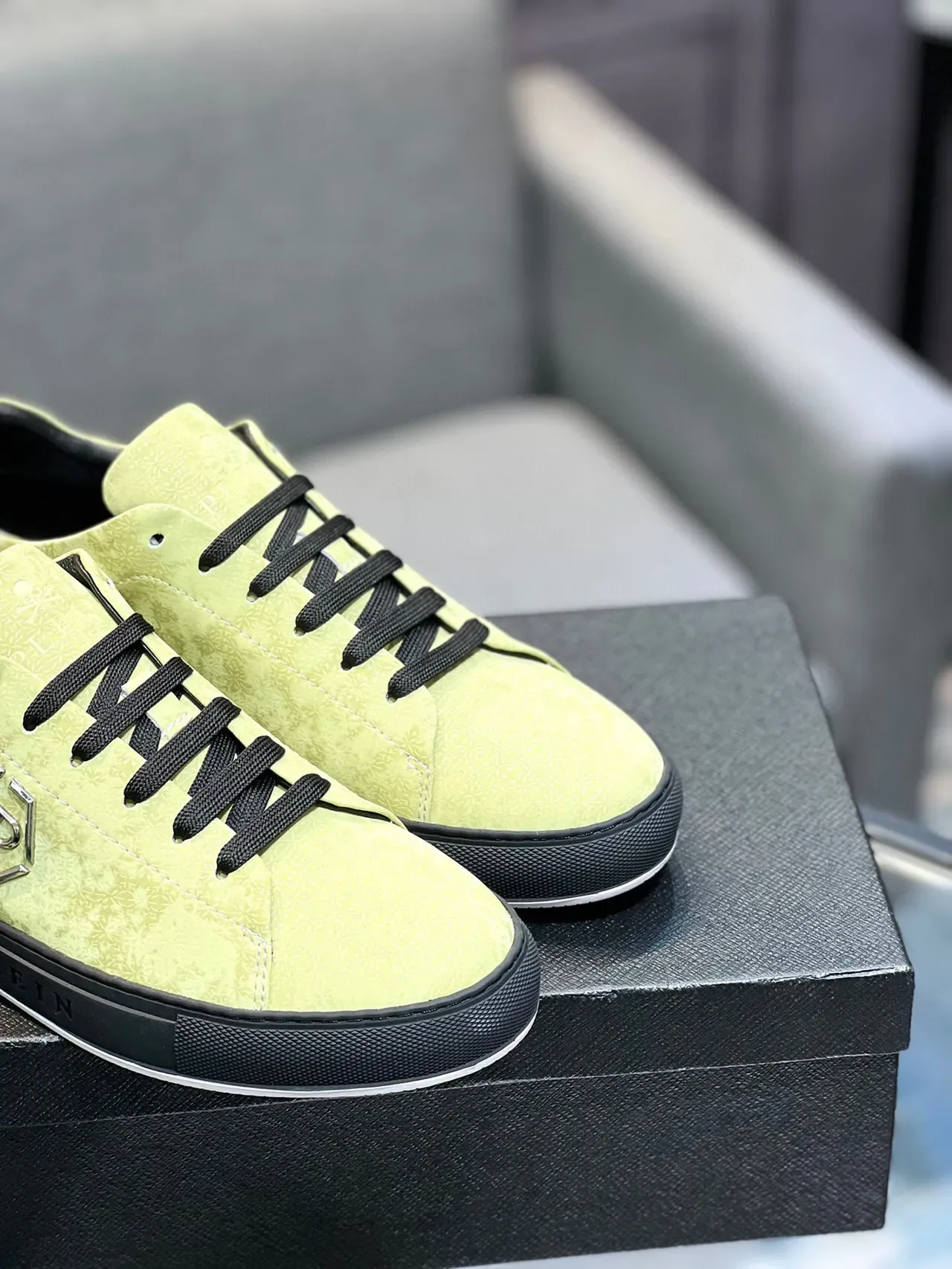Philipp Plein Amarillo Negro Zapatillas Lifestyle de Bajo Top Textura de Ante 9