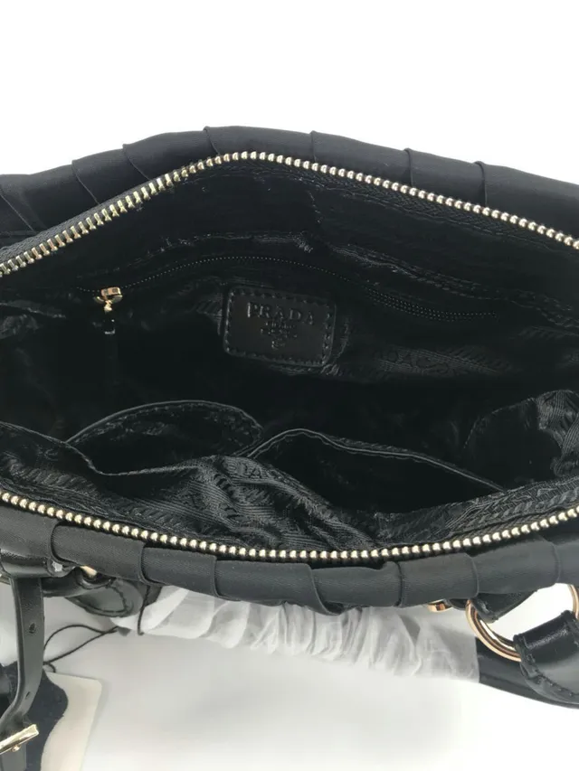 Prada 黑金 褶皱 尼龙 五金 手袋 2