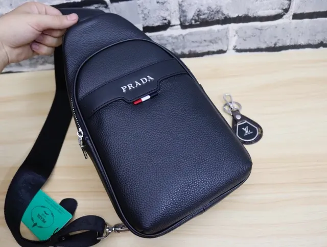 Prada কালো দানী চামড়া সংগঠিত সিলহুট মেসেঞ্জার ব্যাগ 7