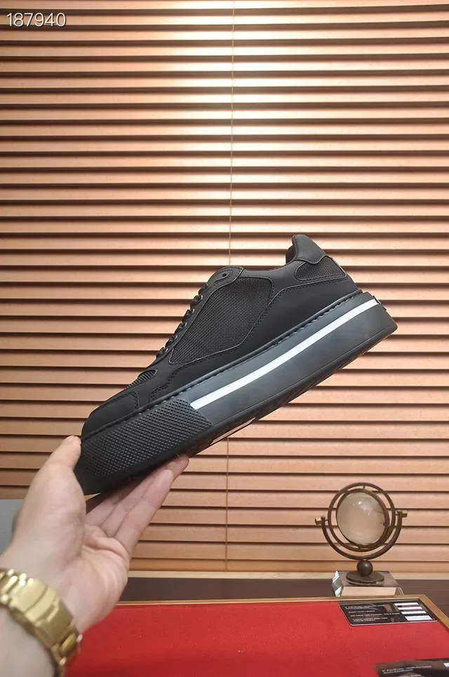 Prada Black Red Platform Sole Mesh And Synthetic Upper Lifestyle Sneakers 7