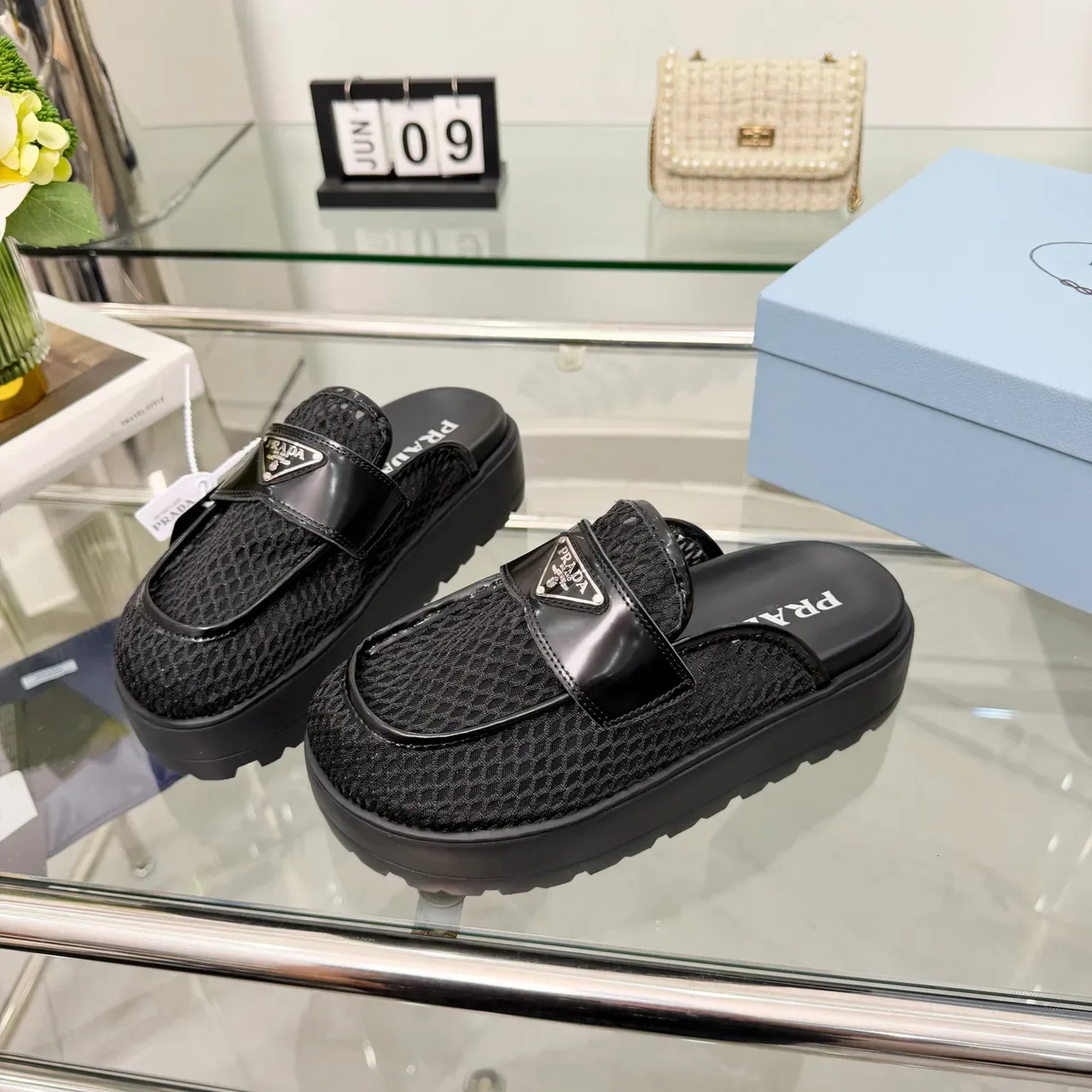 Chaussures Prada Noir Texturé Tissé Supérieur Cuir Patenté Brillant Sangle 5