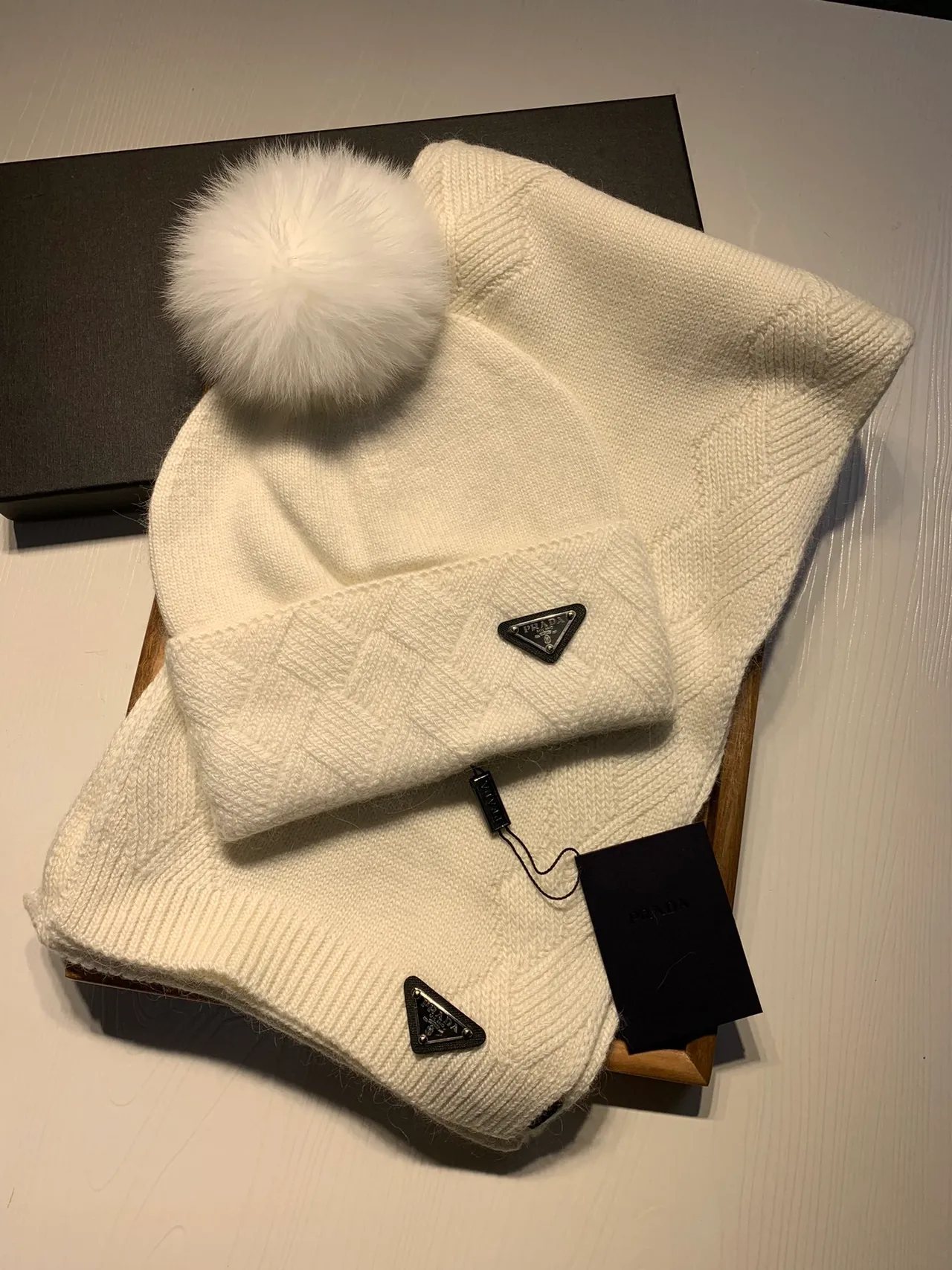 Prada Cable-Knit Ivory Cashmere Scarf 3
