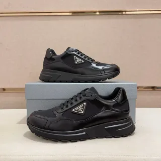 Prada Cloudbust Black जीवनशैली स्नीकर